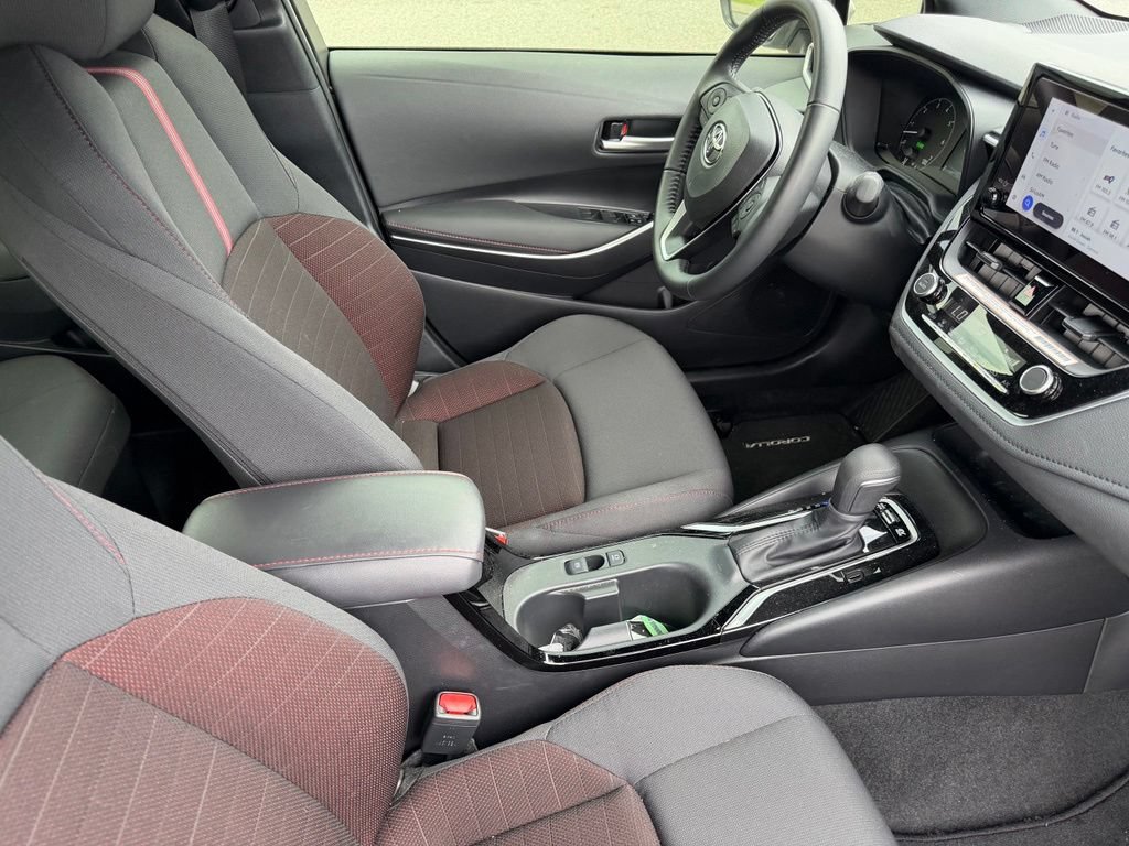Used 2024 Toyota Corolla SE FWD image 32