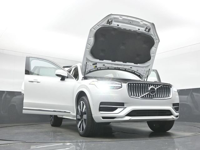 Used 2024 Volvo XC90 T8 Plus image 55