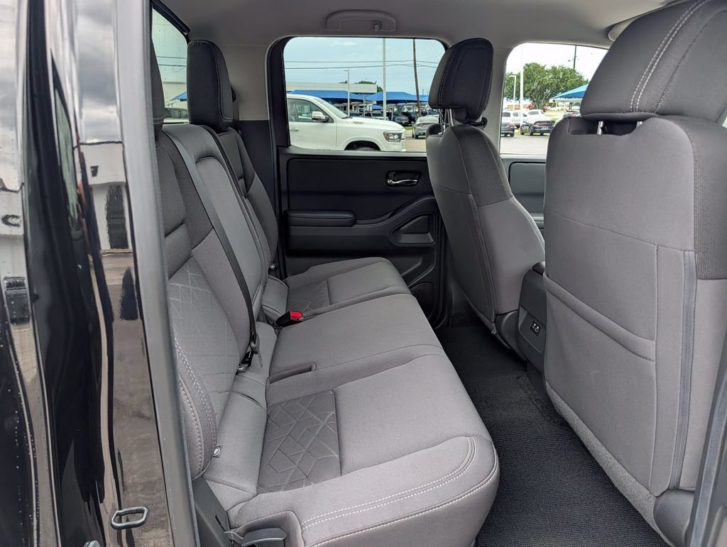 Used 2026 Nissan Frontier SV AWD/4WD image 29