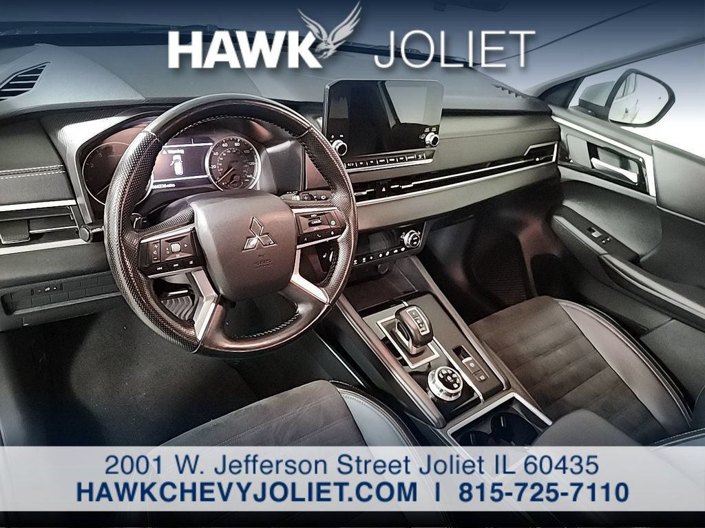 Used 2024 Mitsubishi Outlander SE AWD/4WD image 11
