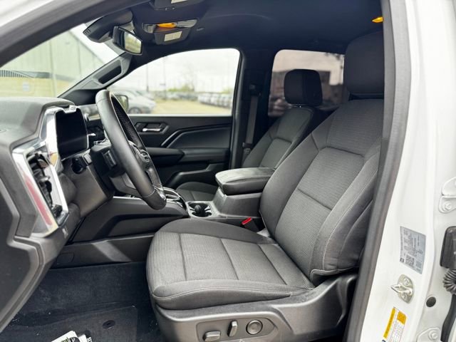 Used 2024 GMC Canyon Elevation w/ Convenience Package image 9