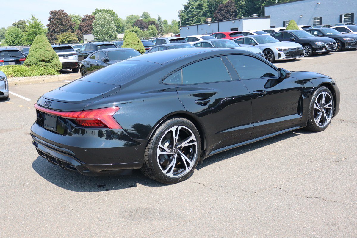 Used 2023 Audi e-tron GT Prestige w/ Prestige Package AWD/4WD image 5
