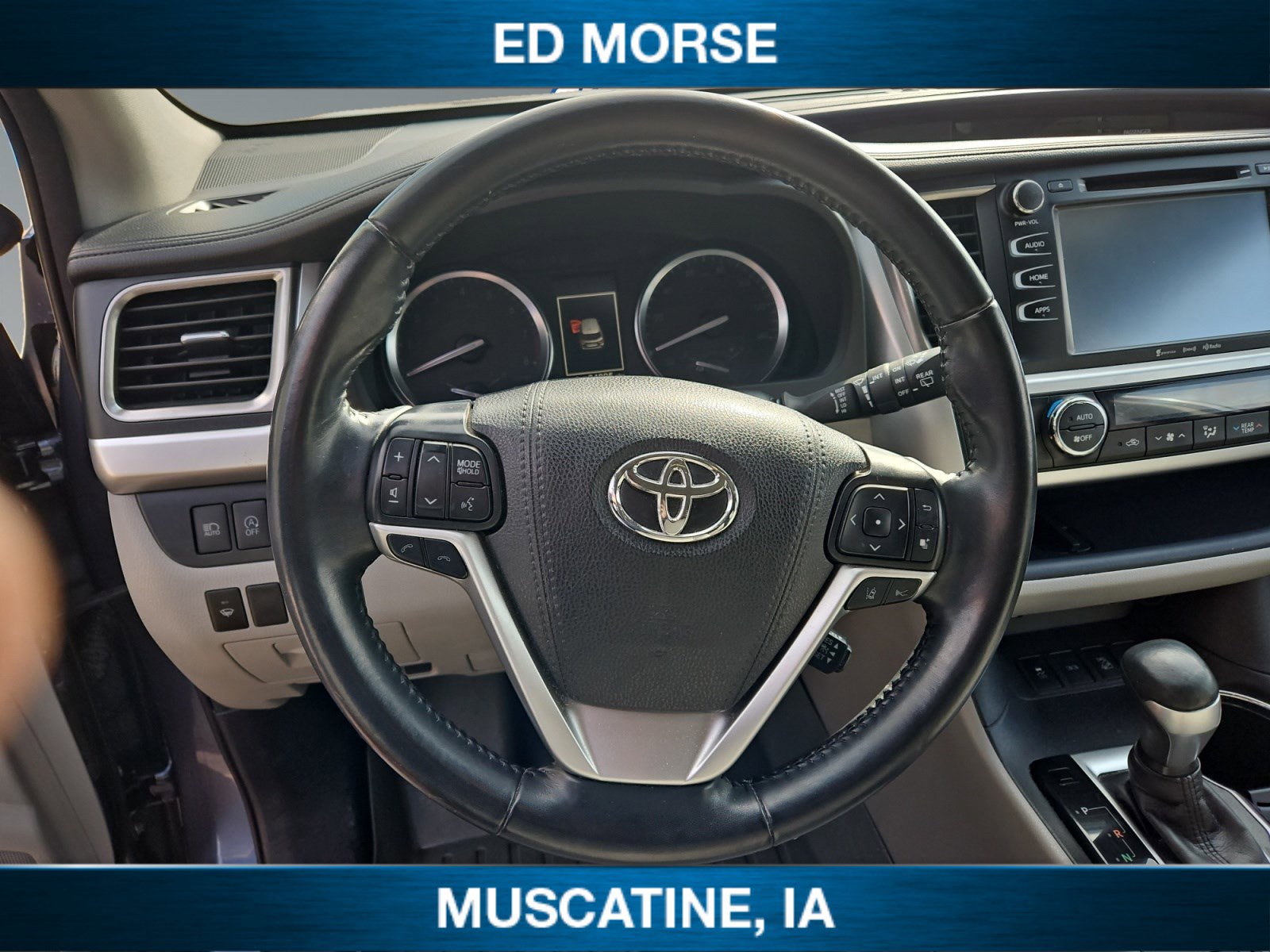 Used 2018 Toyota Highlander XLE image 14