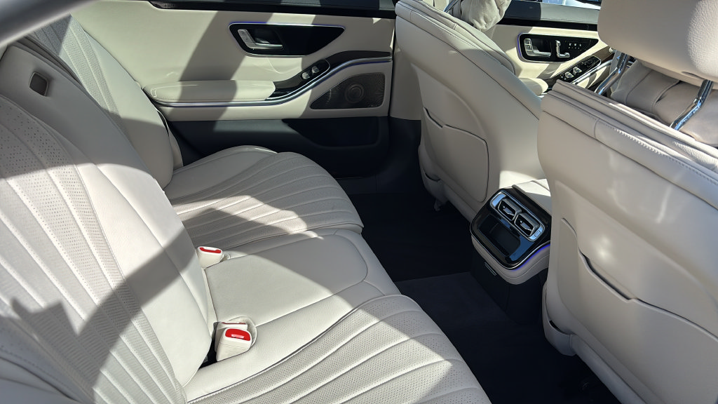 Used 2023 Mercedes-Benz S 500 4MATIC image 17