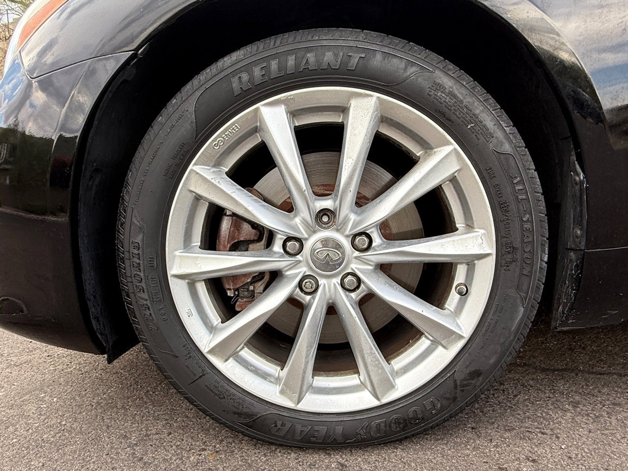 Used 2012 INFINITI G37 x w/ Premium Pkg image 23