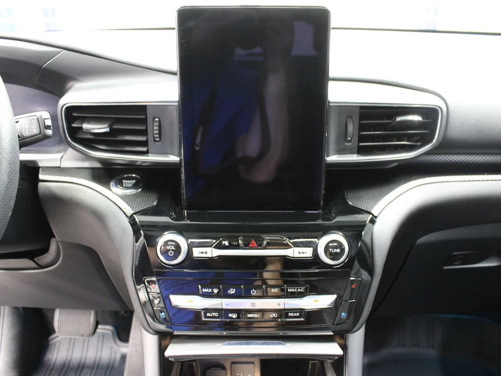 Used 2024 Ford Explorer ST w/ Technology Package AWD/4WD image 21