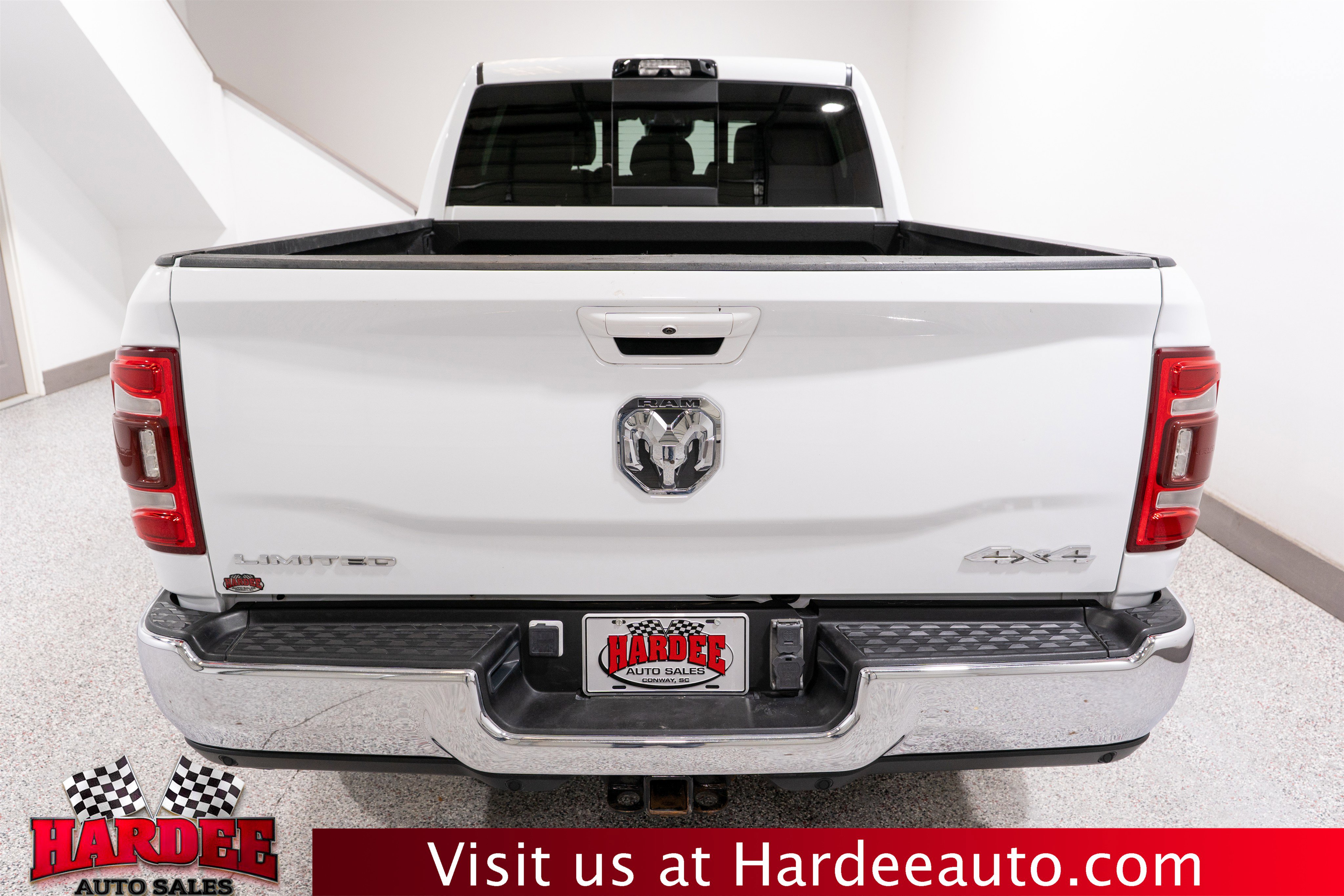 Used 2024 RAM 3500 Limited image 4