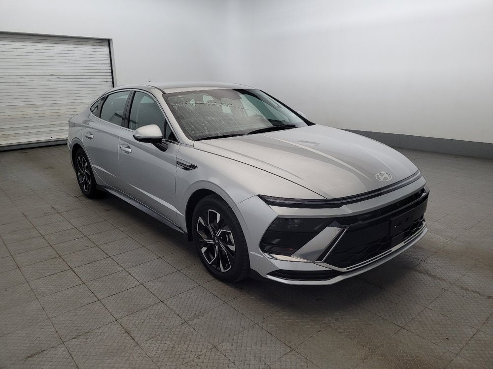 Used 2025 Hyundai Sonata SEL FWD image 13