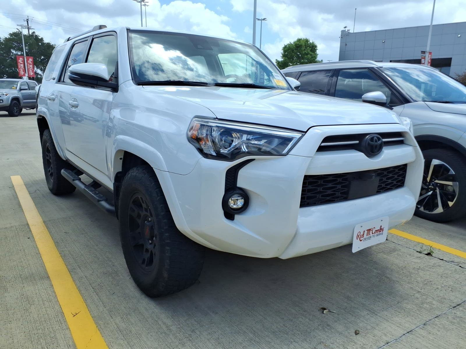 Used 2023 Toyota 4Runner SR5 Premium w/ Moonroof Package RWD image 3