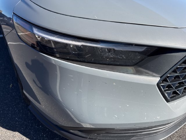 Used 2025 Honda Accord Sport image 12