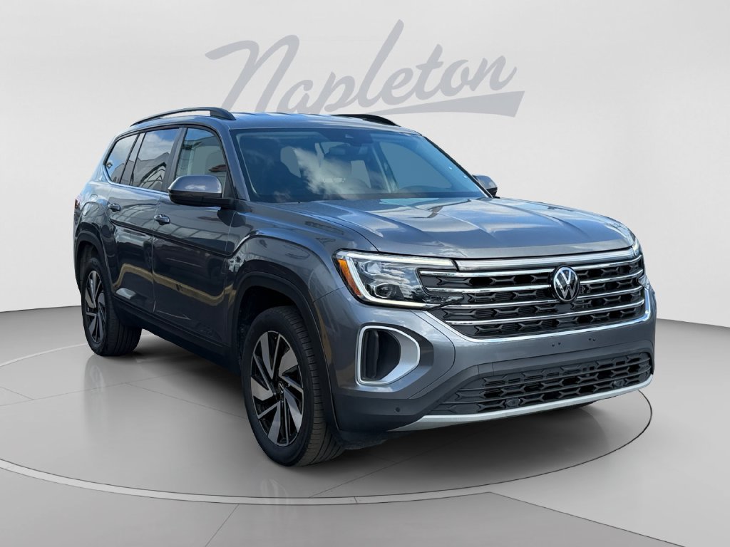 Used 2025 Volkswagen Atlas SE FWD image 8