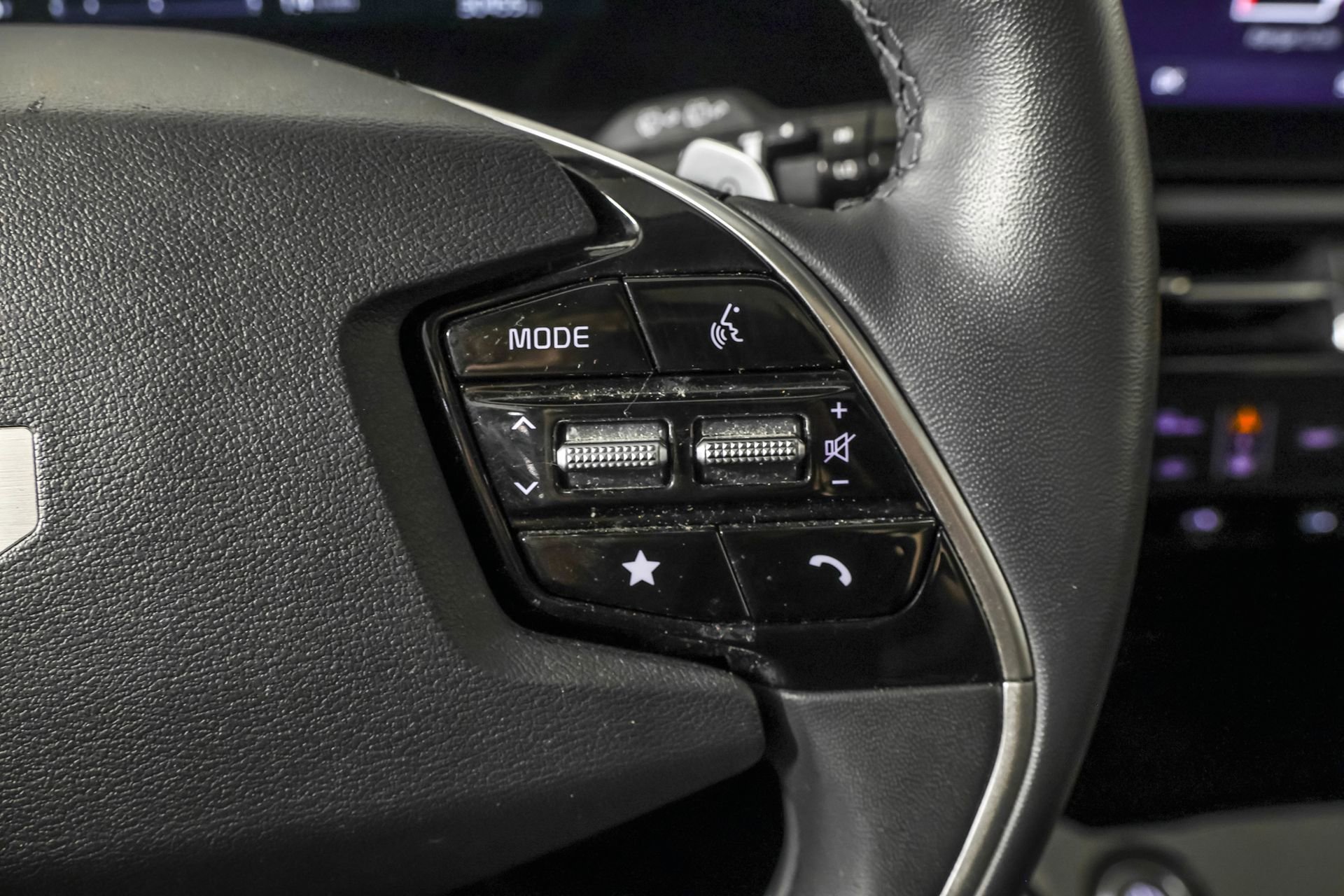 Used 2023 Kia Niro Wave w/ Wave Preserve Package image 32