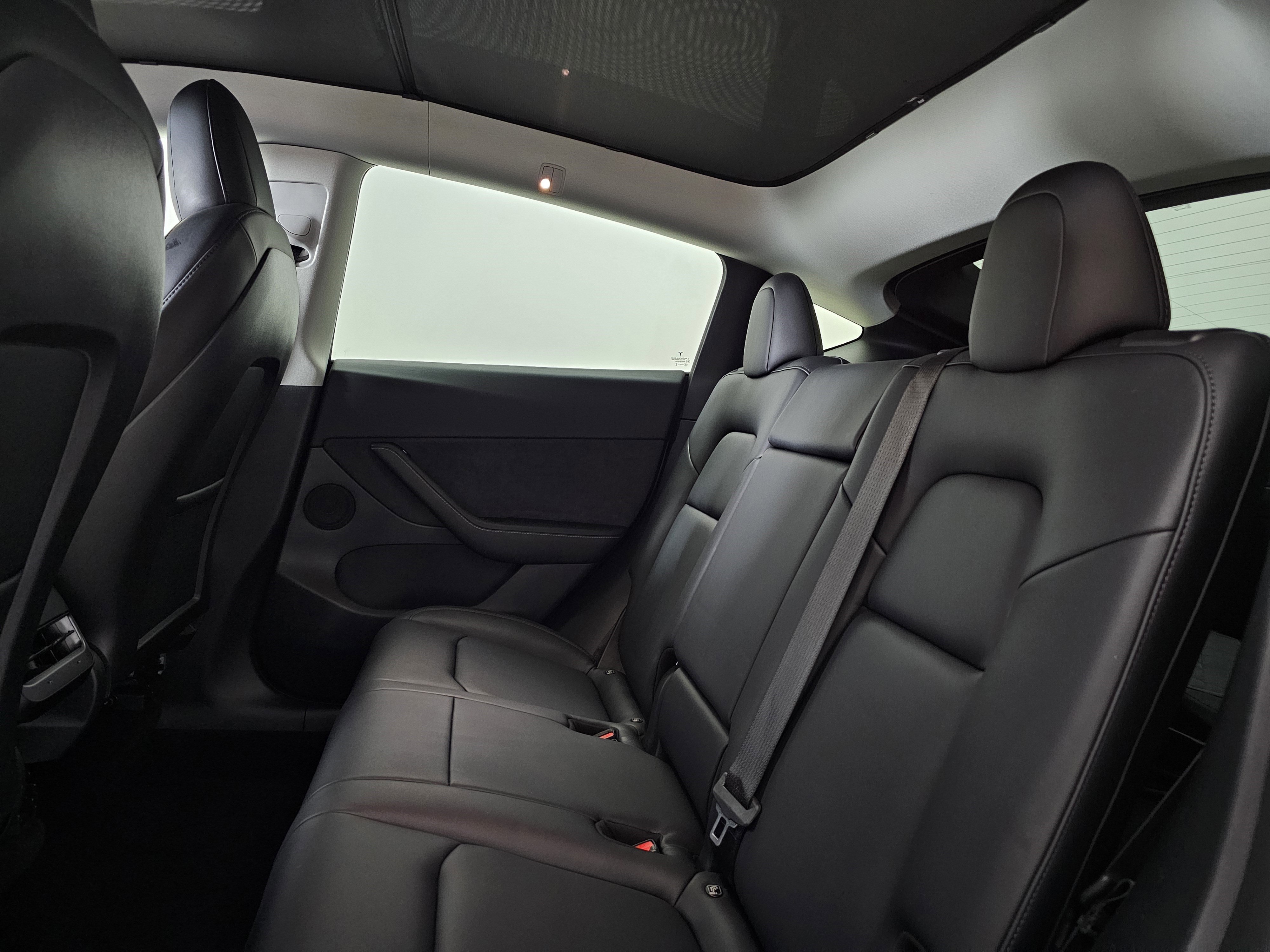 Used 2022 Tesla Model Y Performance image 20