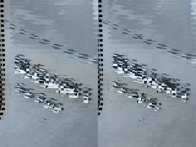 Used 2015 Subaru Forester 2.5i Touring w/ Eyesight & Navigation System image 18