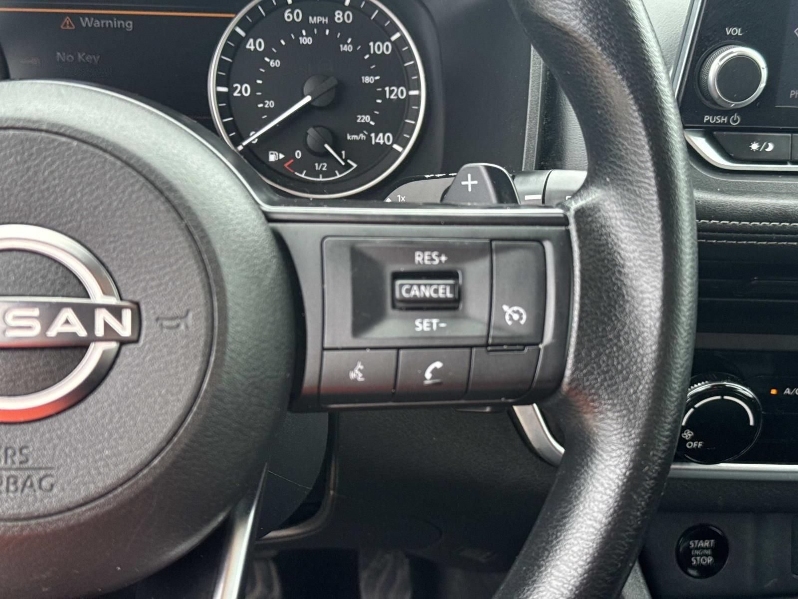 Used 2024 Nissan Rogue S AWD/4WD image 23