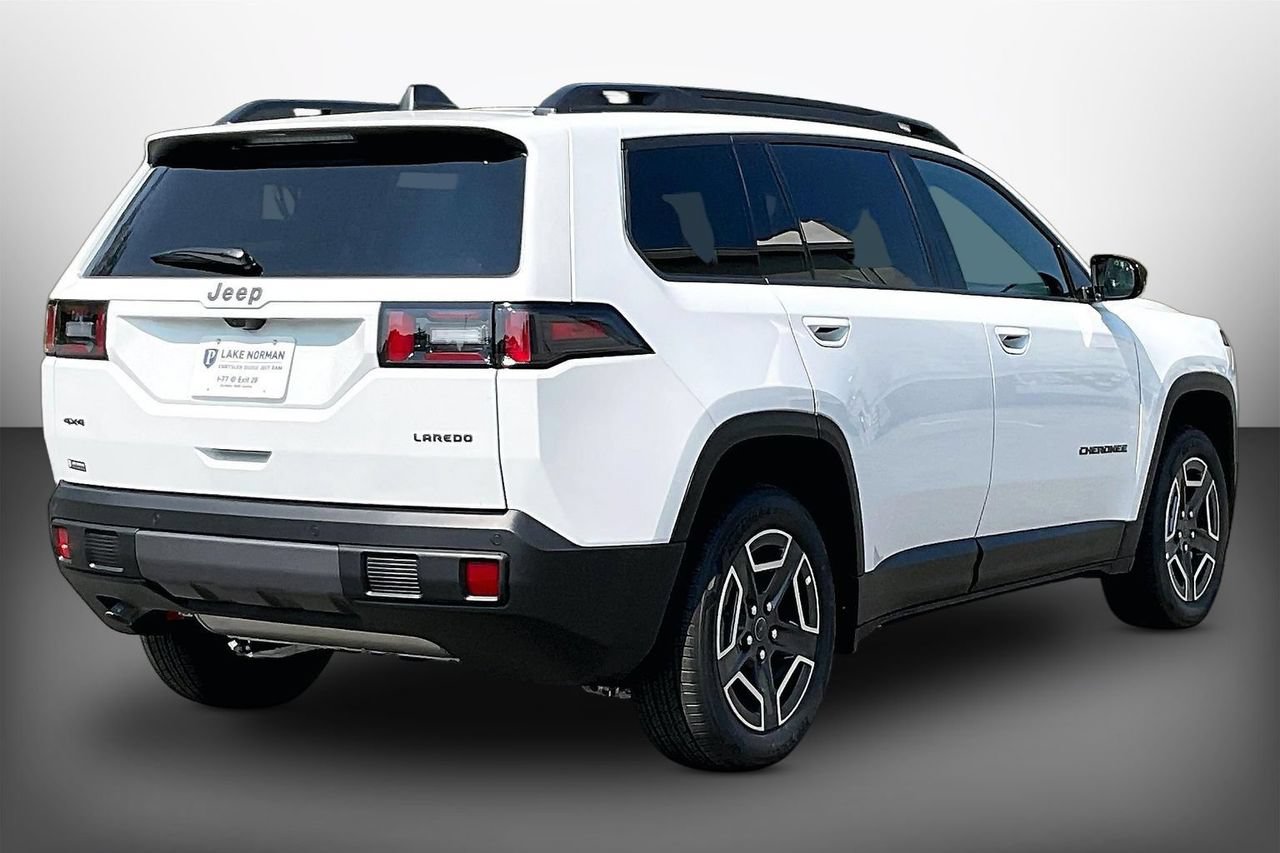 New 2026 Jeep Cherokee Laredo AWD/4WD image 8