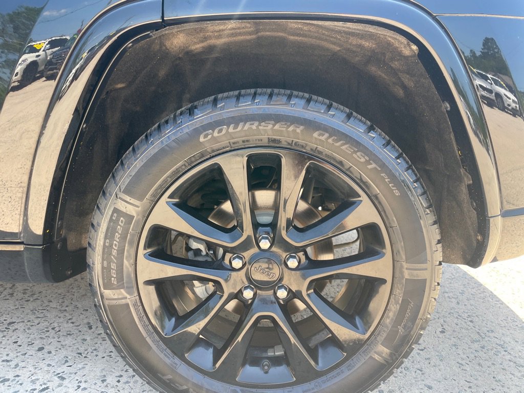 Used 2020 Jeep Grand Cherokee Altitude image 9