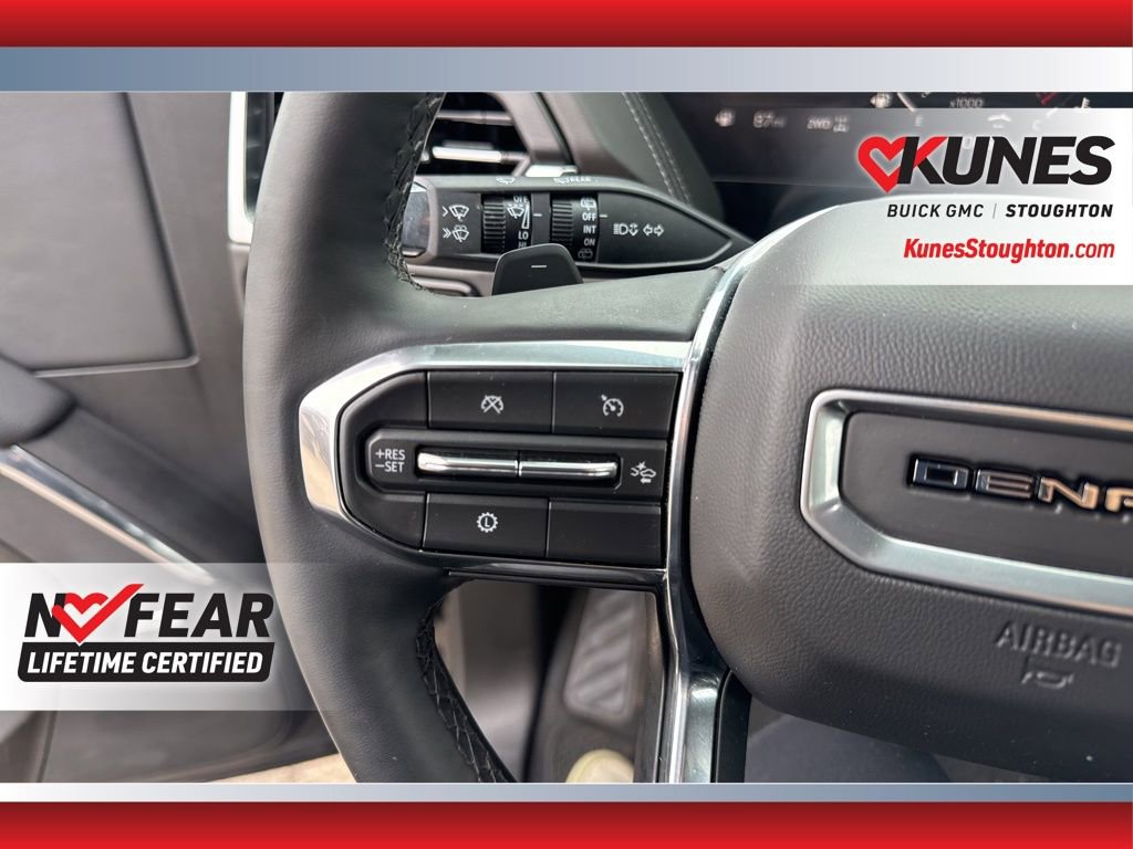 Used 2025 GMC Yukon Denali image 29