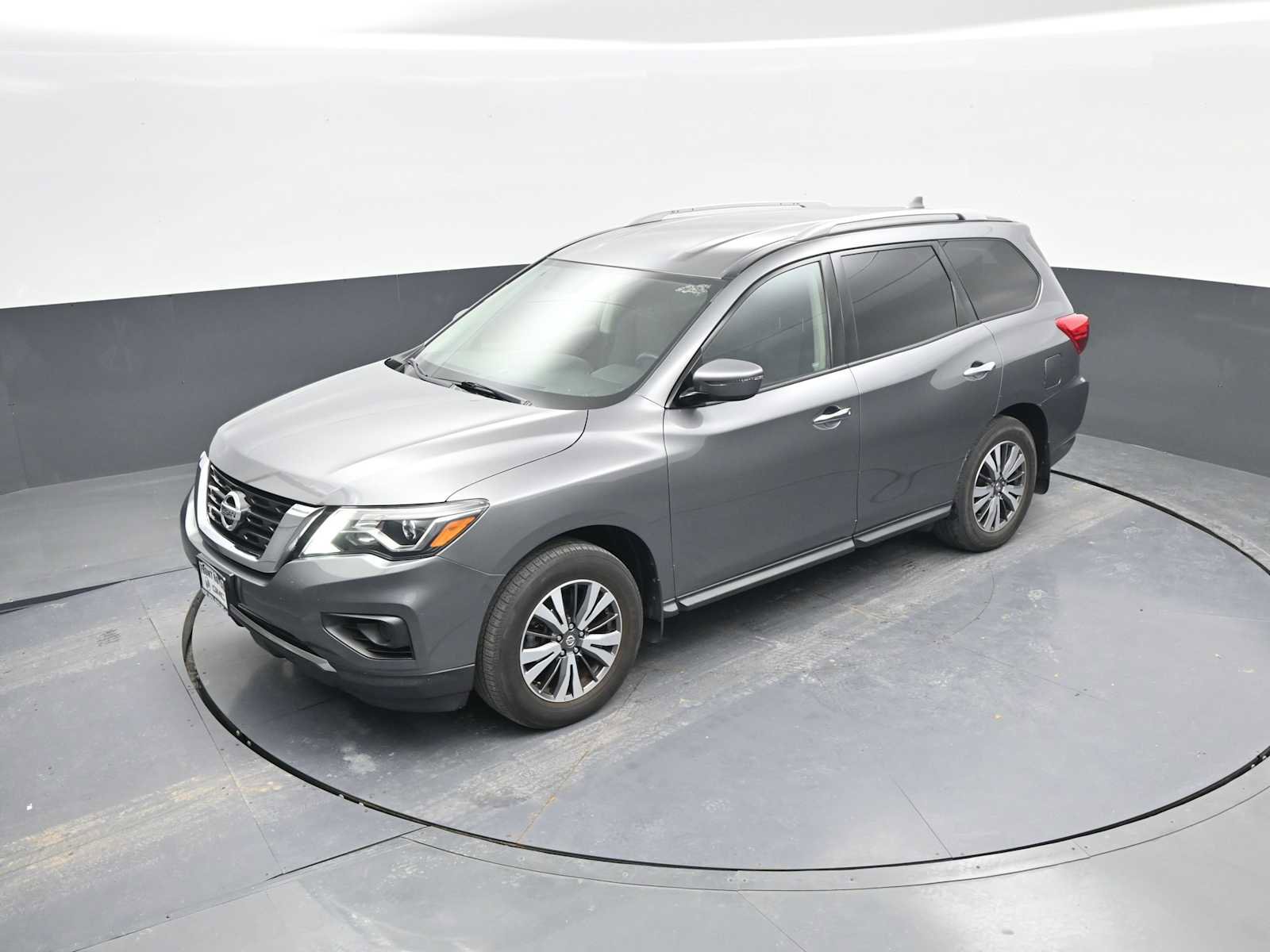Used 2020 Nissan Pathfinder S image 31
