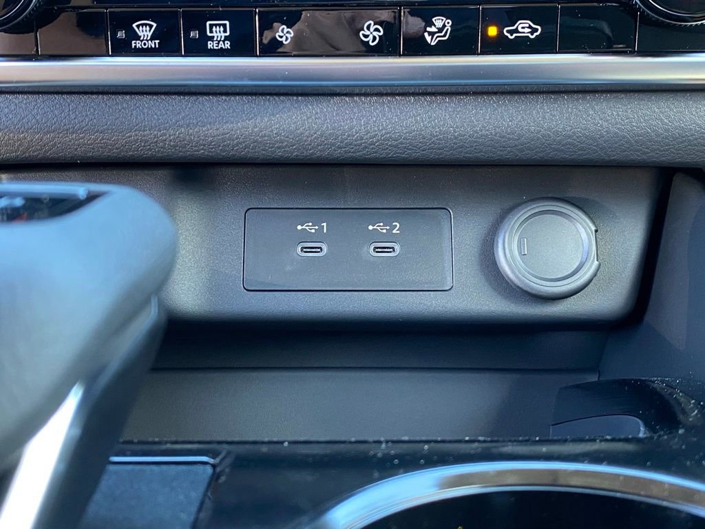 New 2026 Nissan Rogue SV image 28