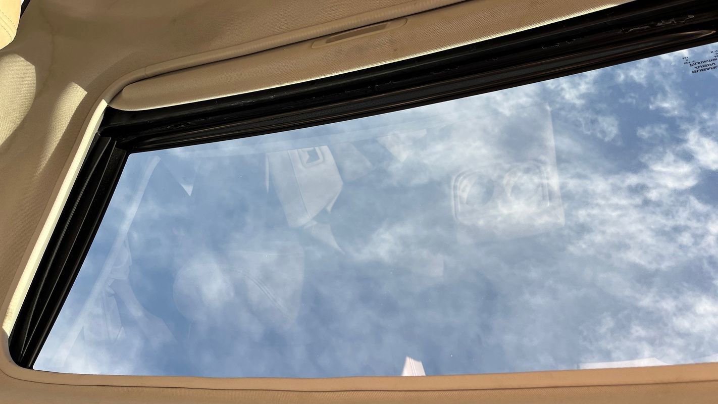 Used 2016 Subaru Outback 2.5i Limited image 16