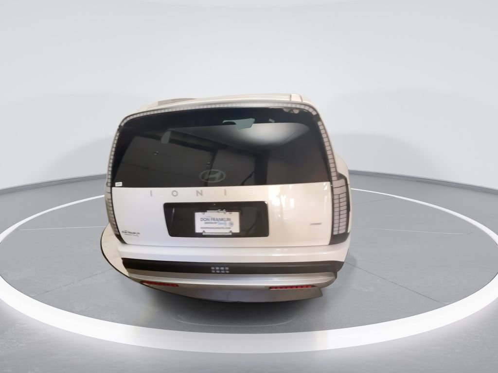 Used 2026 Hyundai Ioniq 9 SE AWD/4WD image 8