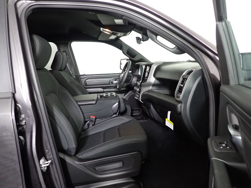 New 2026 RAM 1500 Warlock AWD/4WD image 35