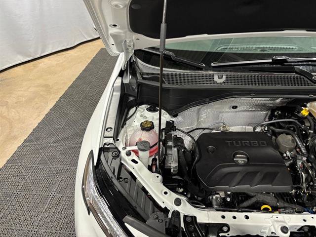 New 2026 Buick Encore GX Sport Touring image 18