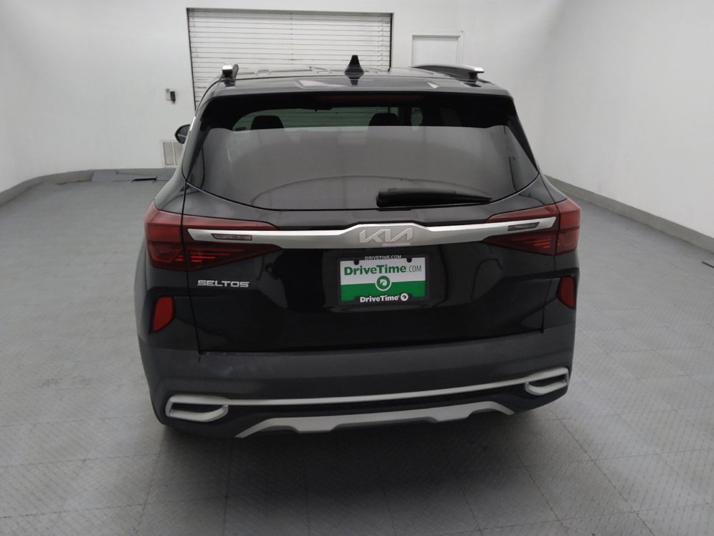 Used 2022 Kia Seltos S FWD image 6