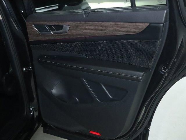 Used 2024 Volkswagen Atlas SEL Premium R-Line AWD/4WD image 36