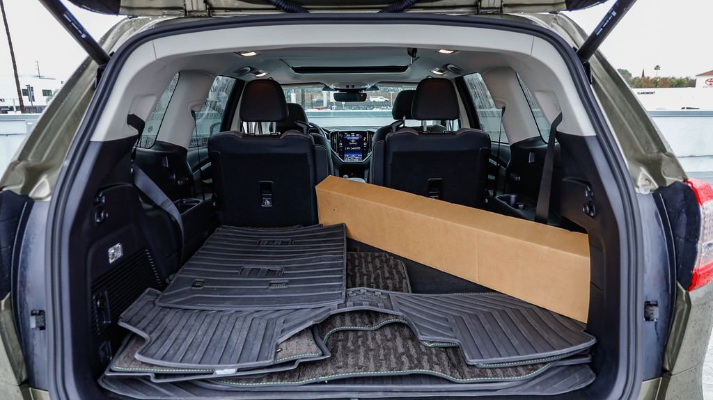 Used 2023 Subaru Ascent Onyx Edition image 32