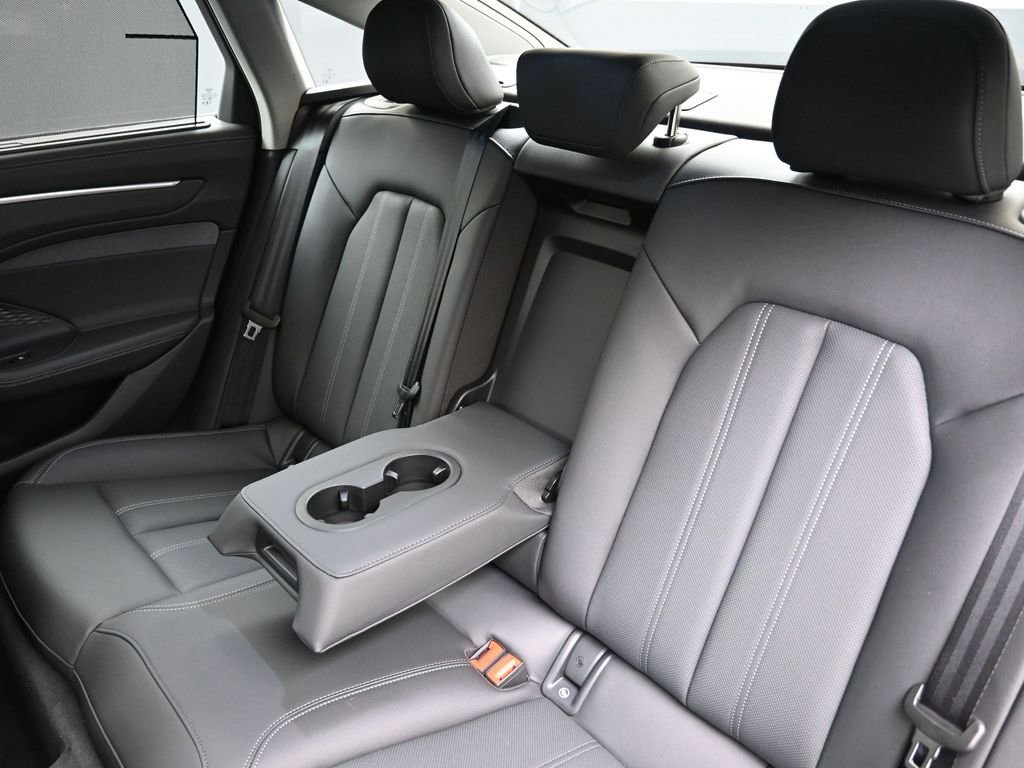 New 2026 Audi A6 Premium Plus image 20