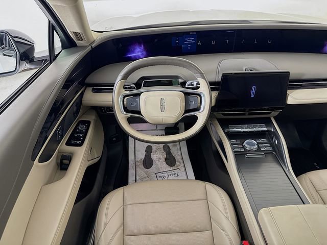 Used 2024 Lincoln Nautilus Premier w/ Equipment Group 102A image 24