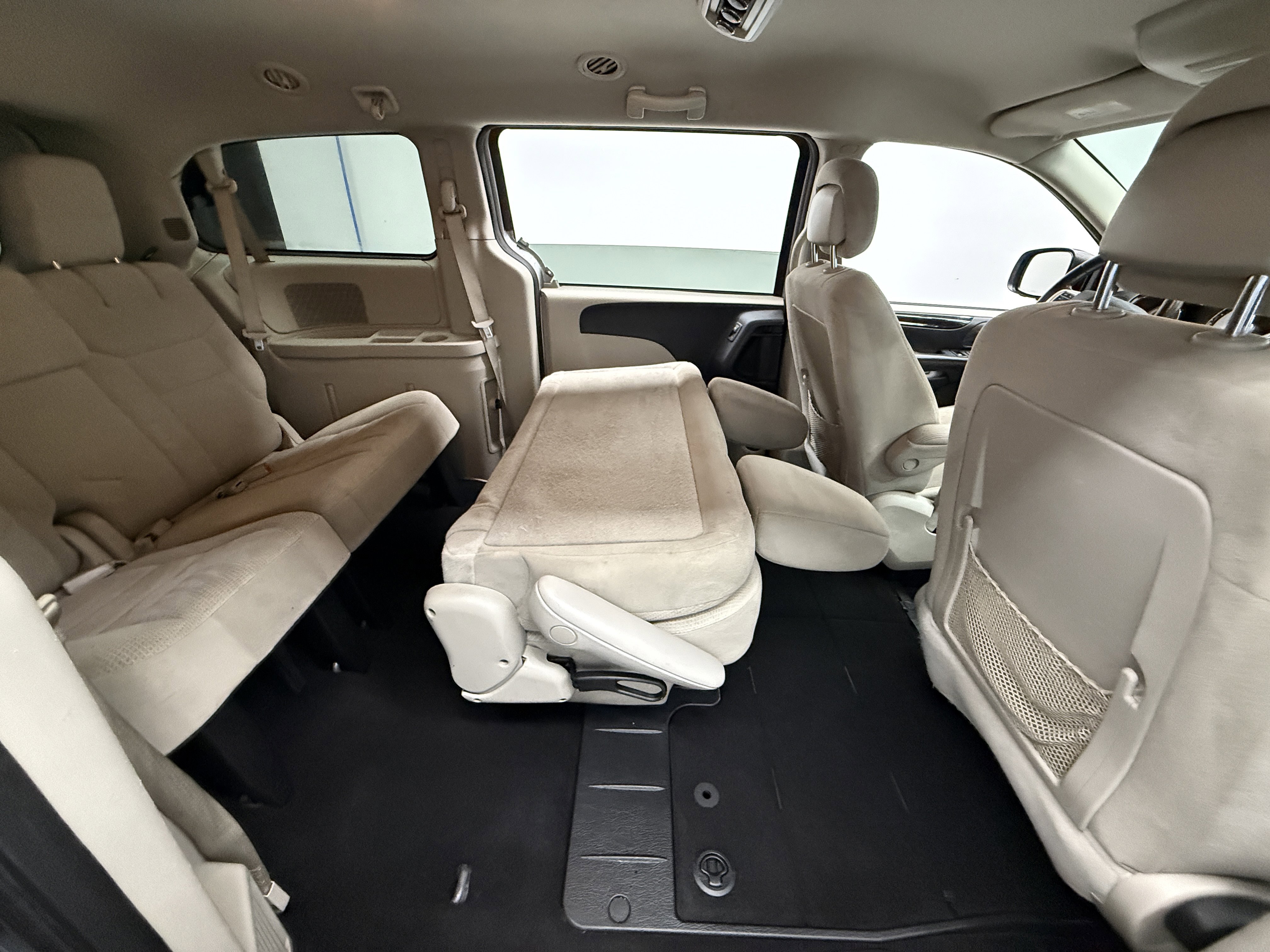 Used 2017 Dodge Grand Caravan SE w/ Power Window Group image 19