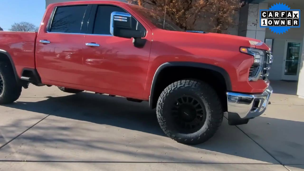 Used 2024 Chevrolet Silverado 3500 LTZ image 2