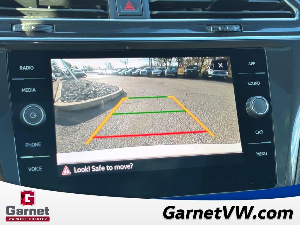 Certified 2023 Volkswagen Tiguan SE R-Line image 20