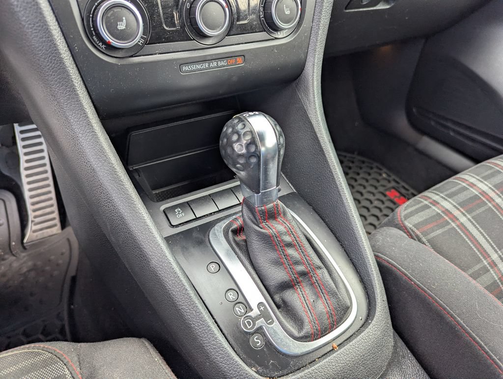 Used 2014 Volkswagen GTI Wolfsburg Edition FWD image 14