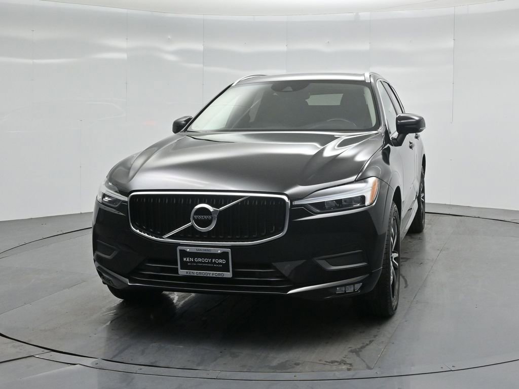 Used 2021 Volvo XC60 T5 Momentum w/ Premium Package image 56