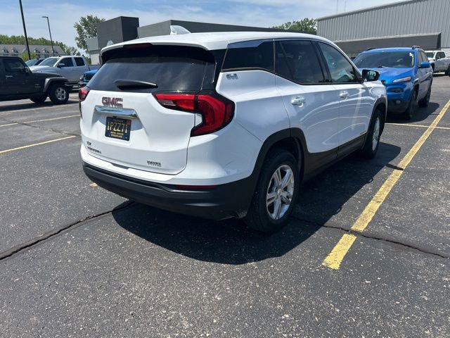 Used 2018 GMC Terrain SLE AWD/4WD image 4
