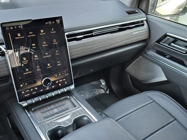 Used 2025 GMC Sierra EV Denali image 33