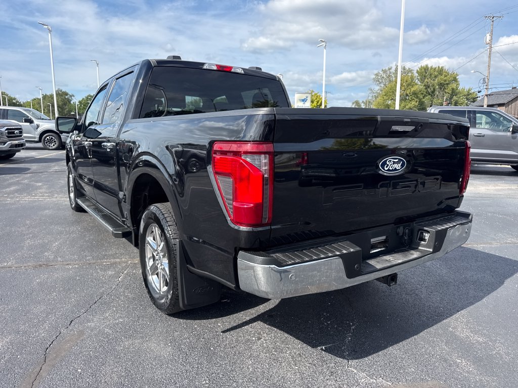Used 2024 Ford F150 XLT w/ Mobile Office Package RWD image 10
