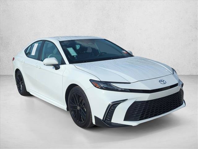 Certified 2026 Toyota Camry SE FWD image 3