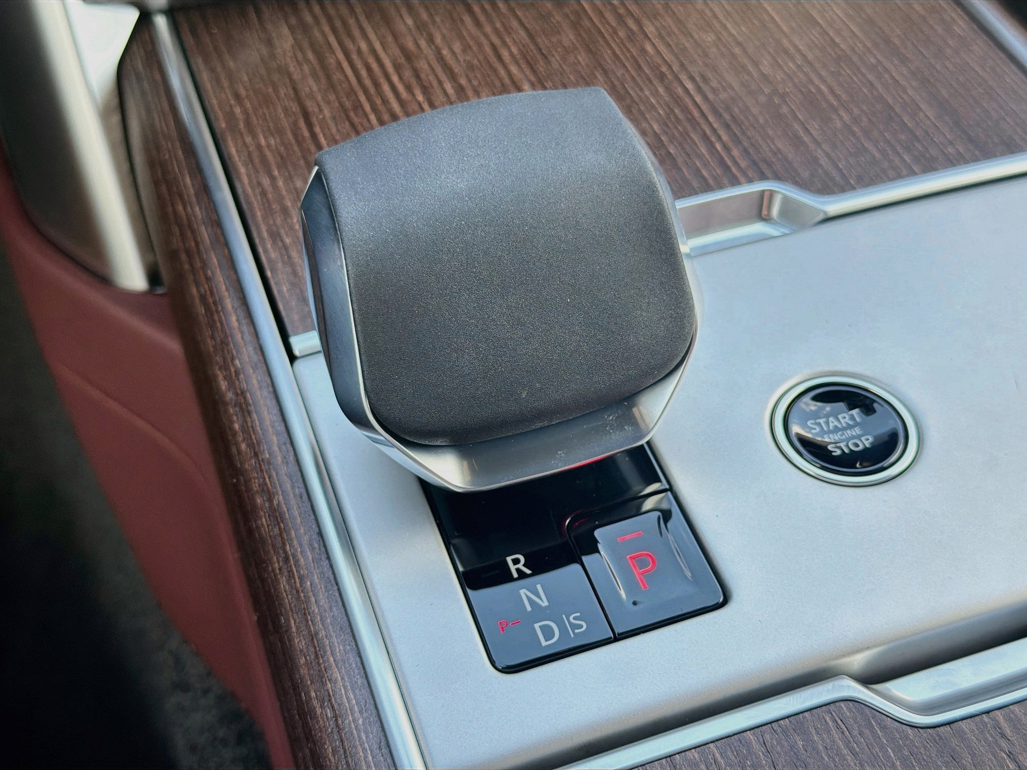 New 2026 Land Rover Range Rover SE AWD/4WD image 45