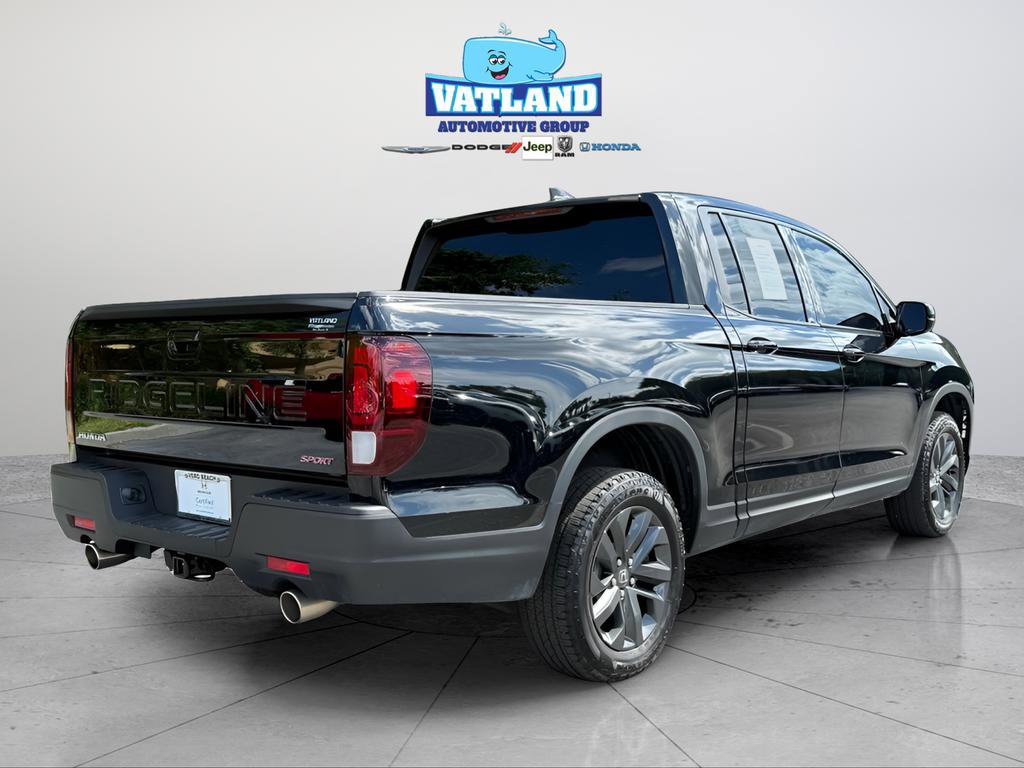Used 2025 Honda Ridgeline Sport image 7