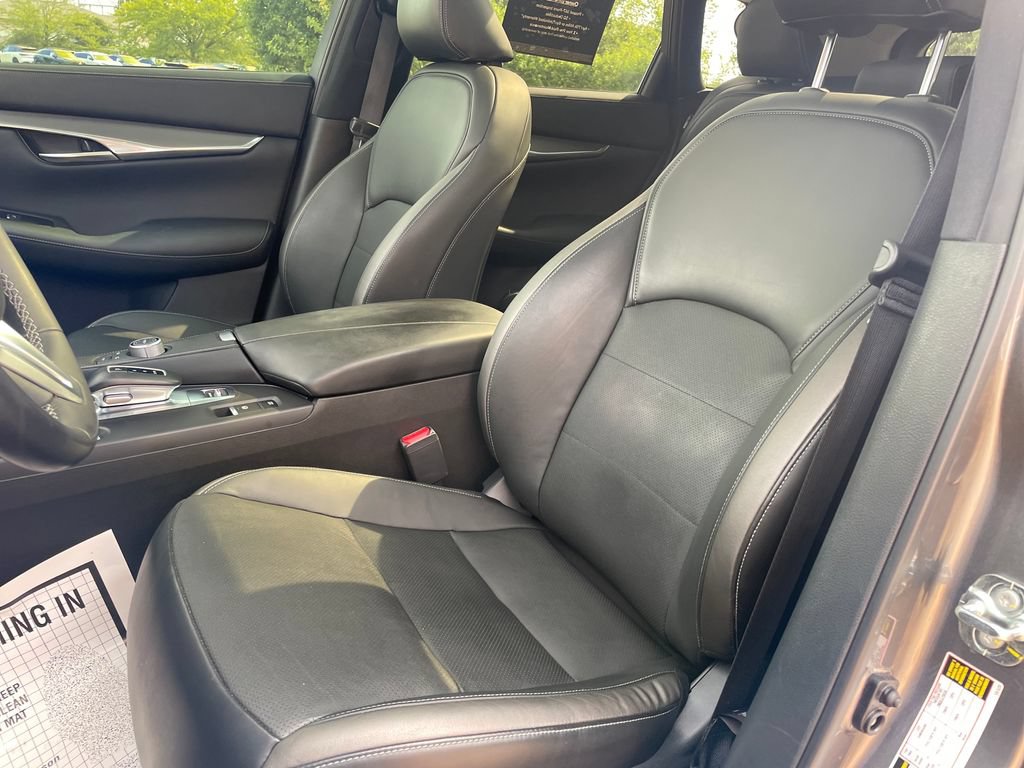 Used 2023 INFINITI QX50 Luxe AWD/4WD image 16