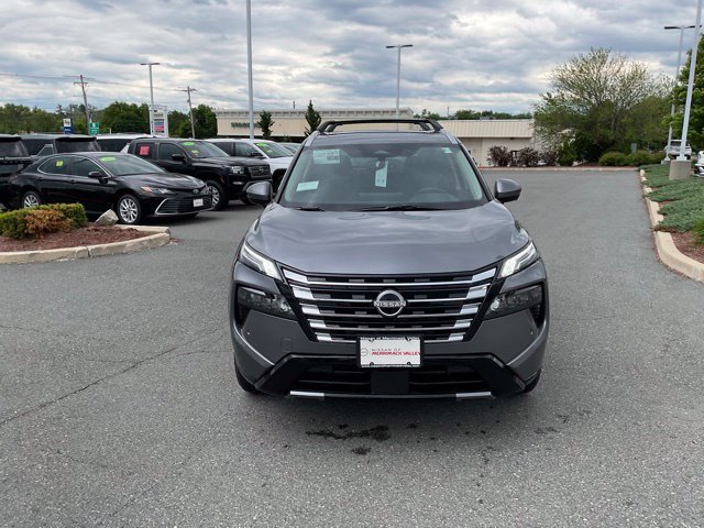 New 2026 Nissan Rogue Platinum AWD/4WD image 2