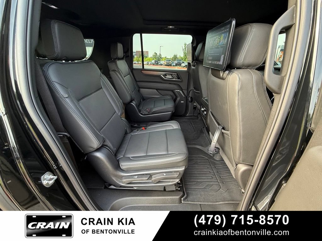 Used 2026 GMC Yukon XL Denali w/ Denali Reserve Package AWD/4WD image 33