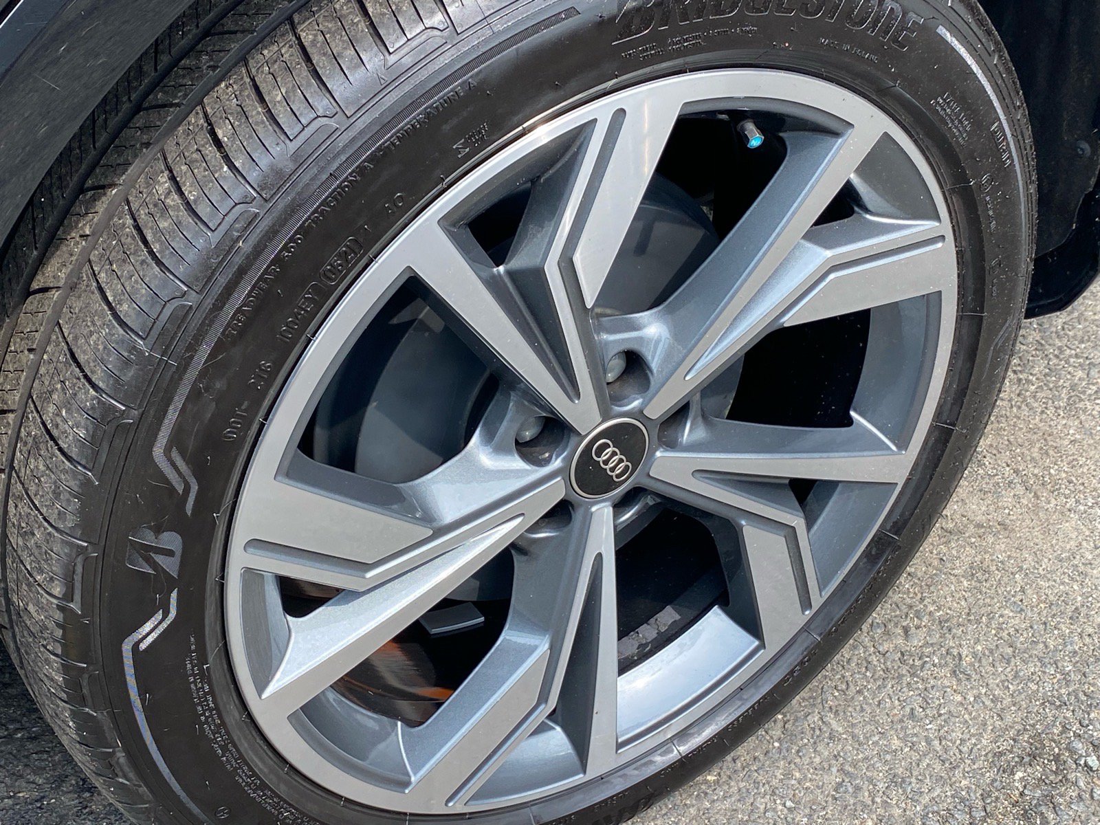 Used 2023 Audi Q4 e-tron Premium Plus w/ Premium Plus AWD/4WD image 20