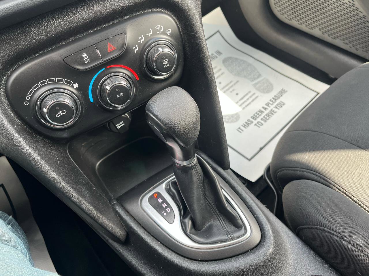 Used 2013 Dodge Dart SXT w/ Popular Equipment Group image 18