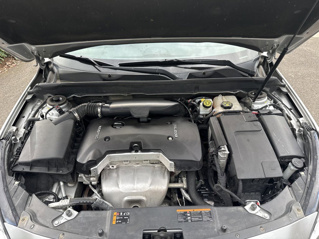 Used 2016 Chevrolet Malibu LTZ FWD image 35